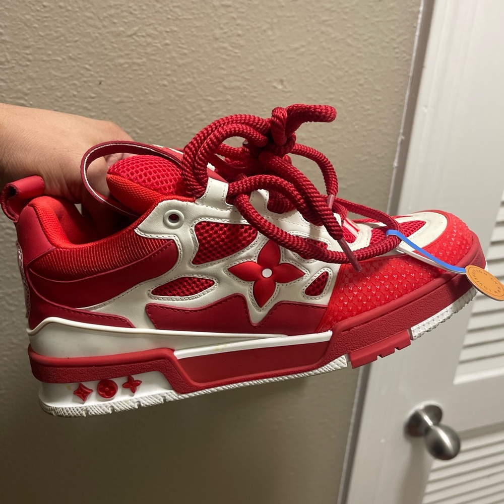 Designer Louis Vuitton Low Top Sneakers